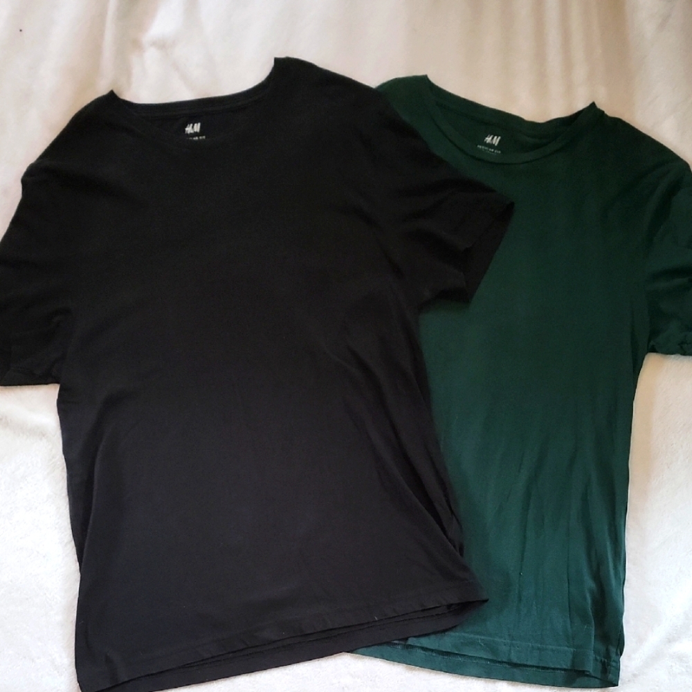 H&M 2-Pack Men's Black and Green T-Shirts